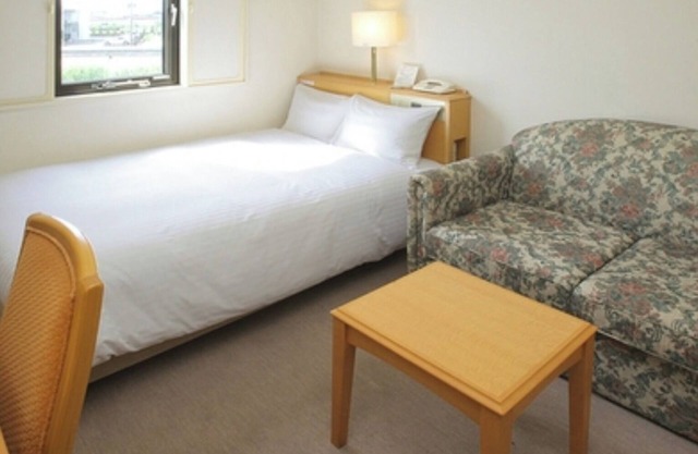 Nonsmoking Deluxe semidouble room Breakfast included buffet style/Okawa Fukuoka
