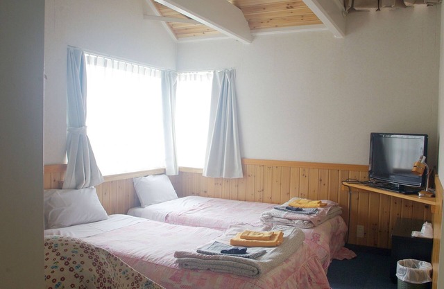 Nonsmoking Main building Westernstyle room wi/Azuki-gun Kagawa