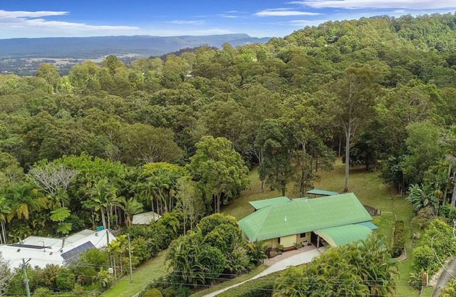 Noosa Hinterland acreage close to Coolum beach
