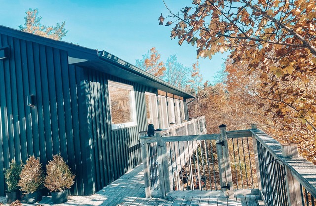 Nordic Style Private Riverfront Cottage with Heated Pool & Hot Tub