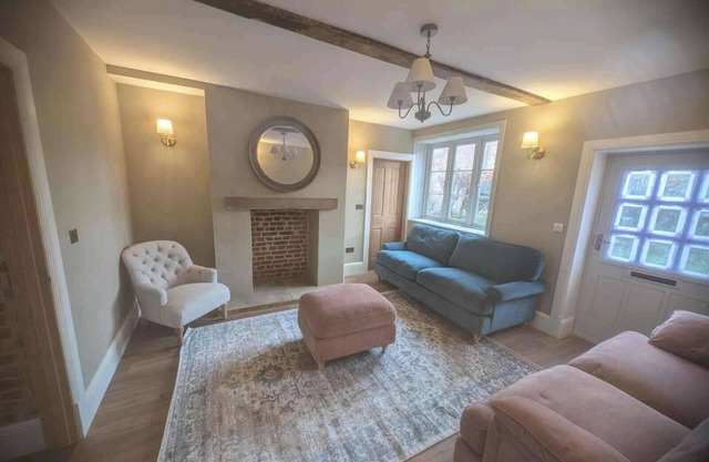 Norfolk Oasis - Modern 2-Bed Apartment