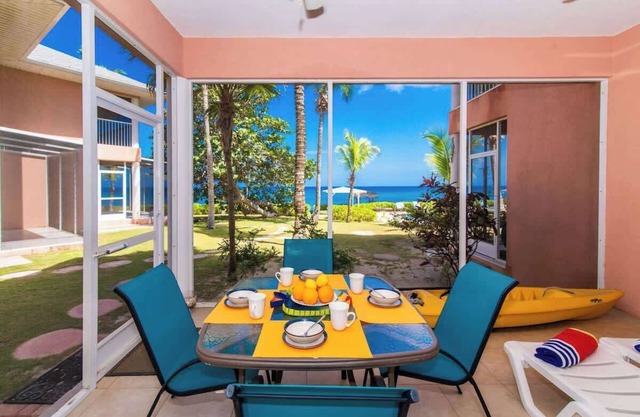 Northern Lights #4 Oceanfront Condo on Northside