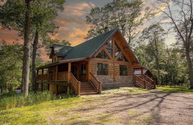 Northwoods Log Cabin