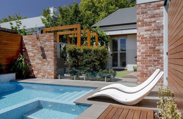 Norwood Haven- Pool + Pet Friendly + Free WiFi
