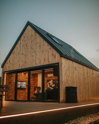 Nowoczesny drewniany domek CHILL HOUSE