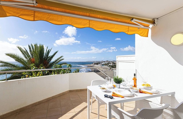 Nueva Suecia 523 by VillaGranCanaria