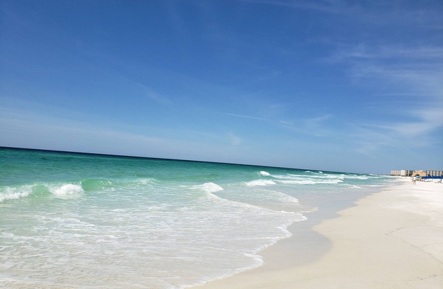nUpdated Beachfront Condo 1126 private beach -Complimentary Beach Chairs service