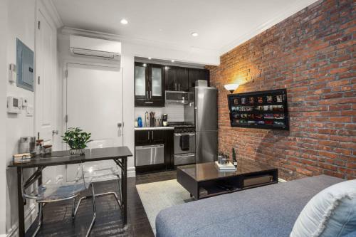 NYC's Prime Location Upscale 2BR