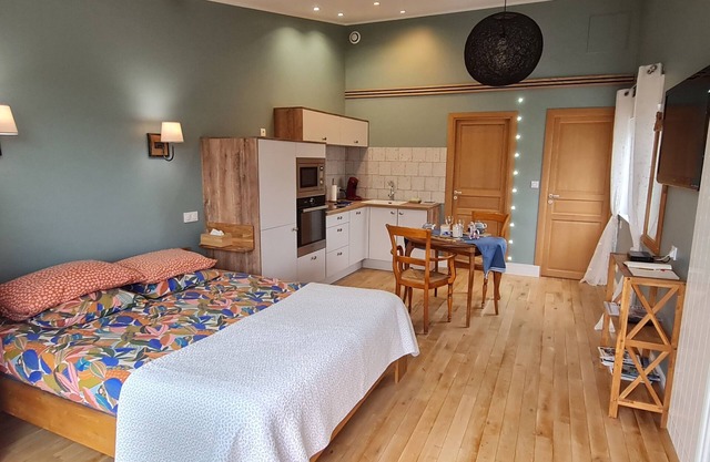 Ô de Mer - Self-contained studio 20 metres from the beach