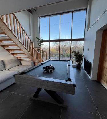 Oak Barn-ideal for Nec,Hs2,BHX,family gatherings