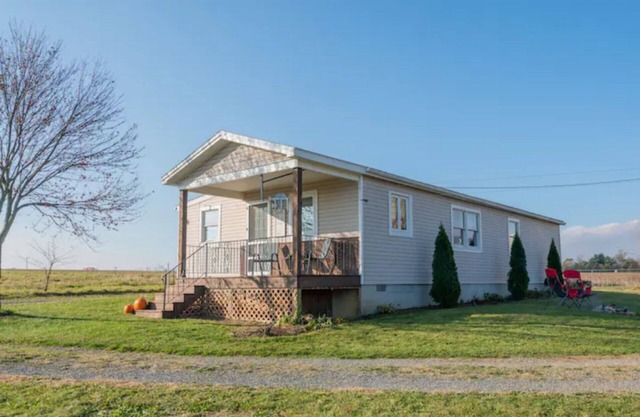 Oakbend Cottage | 2 Bed, 1 Bath