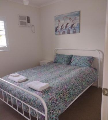 Ocean Breeze Apartments Hervey Bay