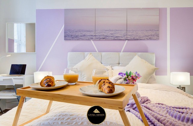 Ocean Pearl 1 Bed Apartment, High St, Sutton