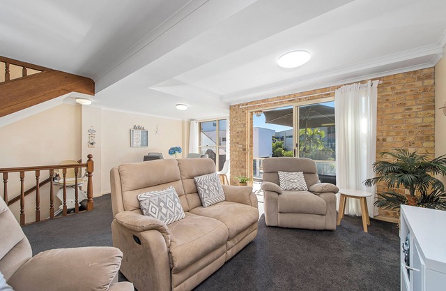 Ocean Shores 2 - 2/12 Paragon Ave, South West Rocks