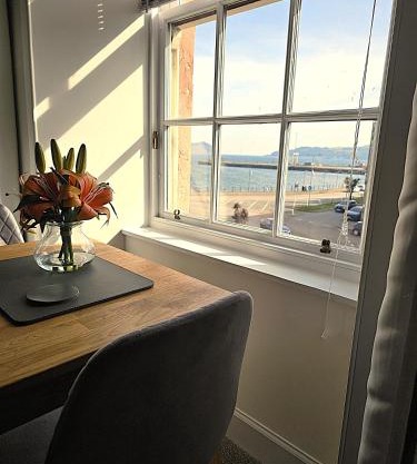 Ocean View 2