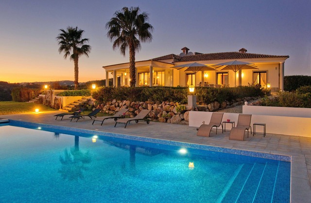 Ocean View Luxury Villa with infinity pool, vineyard and subtropical garden