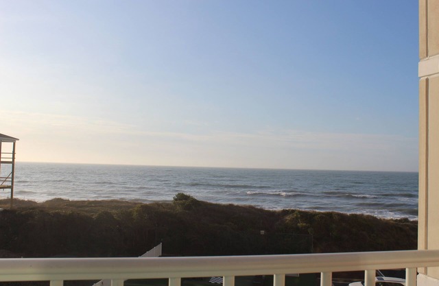 Ocean view, 2BR, 2BA Condo, St. Regis #3213, Topsail, NC
