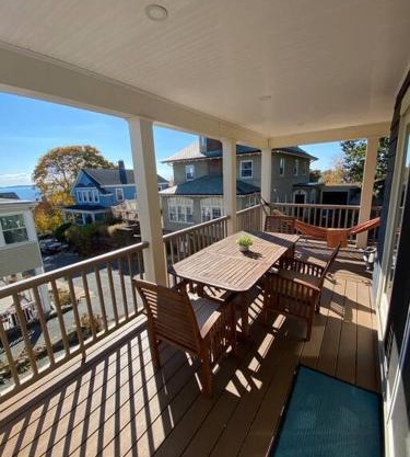 Ocean views, Large Deck, Grill, Kid and Dog Friendly