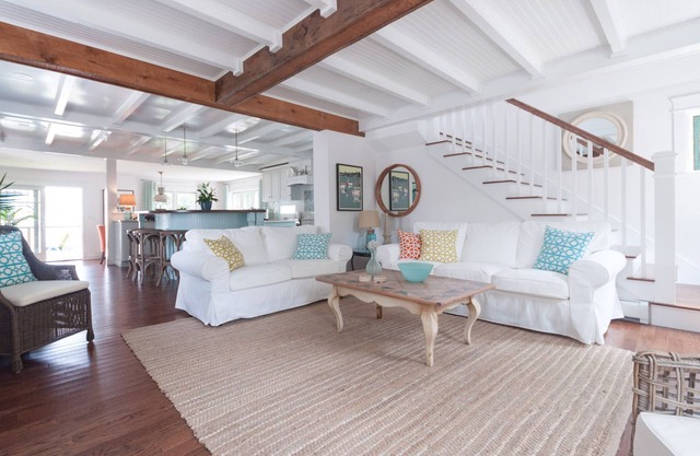 OCEAN VIEWS, Rooftop Deck, HOT TUB, new back deck! 3-min walk to Willard Beach