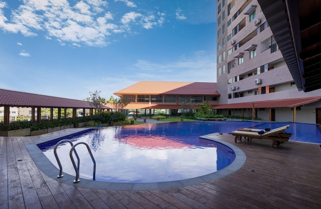 Oceanfront Galle by ICC