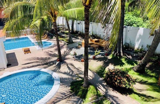 Oceanfront paradise steps away from the surf, in Surf City La Libertad.