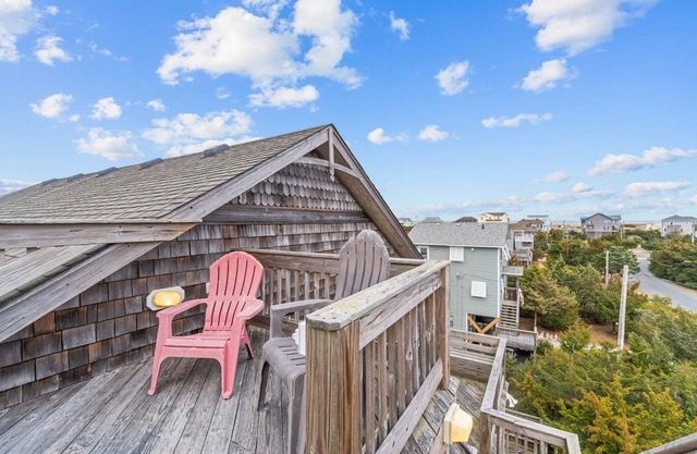 Oceanside Dog Friendly Home w/Private Pool, Hot Tub, Game Room, and Wet Bar