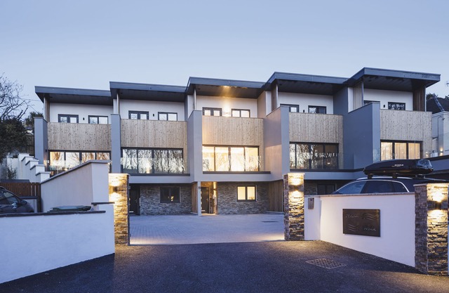 Oceanwalk - sleeps 8 guests in 4 bedrooms