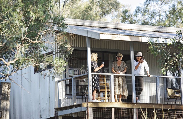 Odd Frog Lodges - Bunkhouse