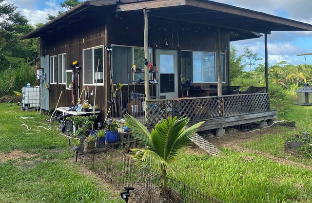 Off grid cabin with ocean view