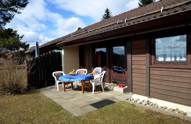OFI-108 - Vacation home with 2 bedrooms and terrace (HT) - Feriendorf Öfingen 04