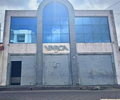 OFICINAS en ALQUILER o ANTICRÉTICO