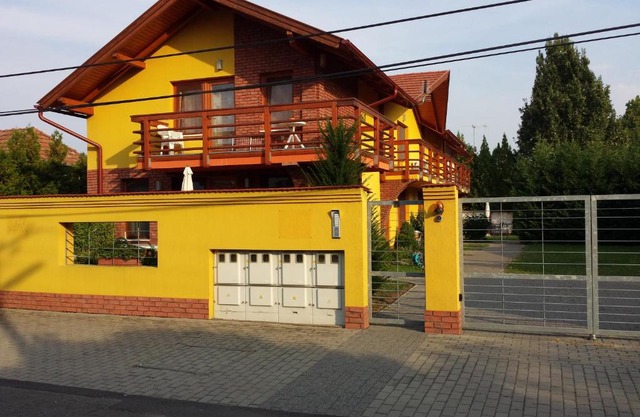 OKKER Apartman