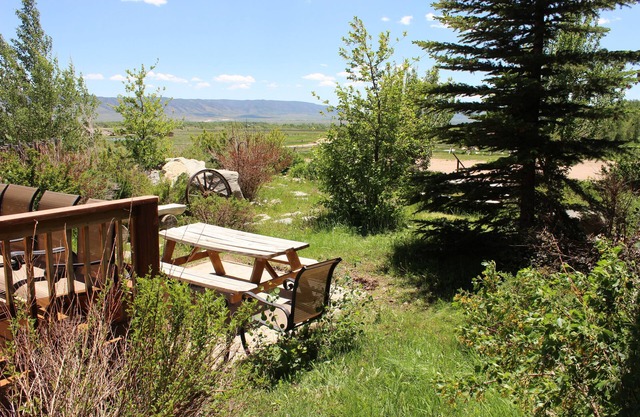 Old Corral Hotel & Steakhouse