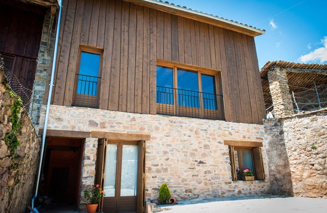 Old era of the 19th century Detached rural house Era del Mestre