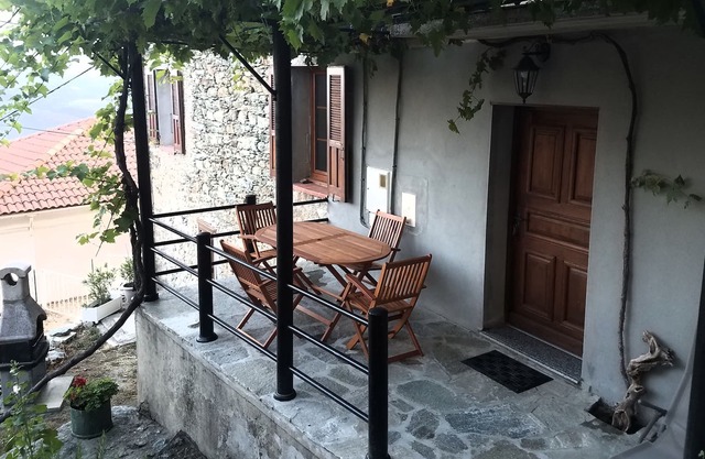 Old mountain house / village Haute-Corse (CORTE and around 10 min)