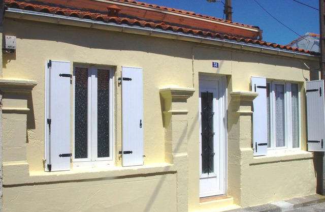 Old renovated fisherman's house in the Pays de Fort Boyard, near the sea