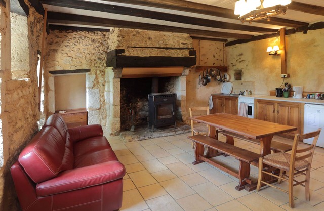 Old Stone Cottages in Peaceful, Rural Setting