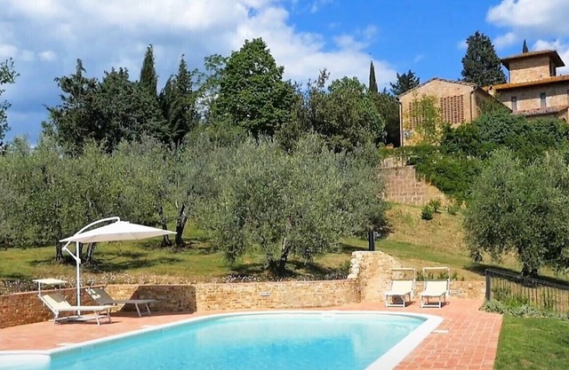 Old villa nestled in the hills of Chianti