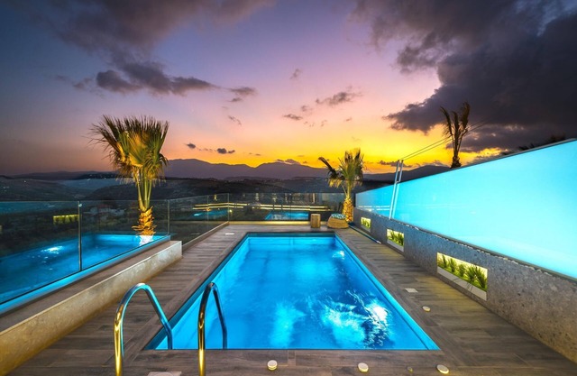 Oleas Suite Sun Private Pool