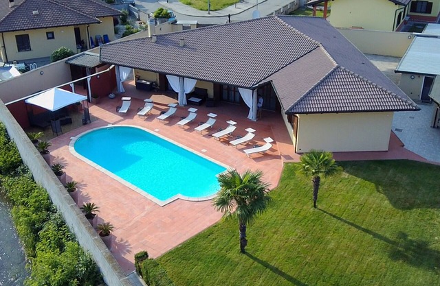 Oleggio Castello: Living Fashion - Villa Cometa a place of relax in style