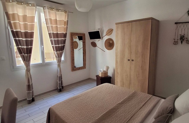 OLGA MISTRAL APARTMENTS CAMARGUE 2* with all comforts