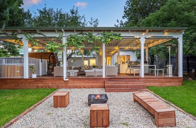 Oliver's Cottage Yarra Valley | Spa and Sauna