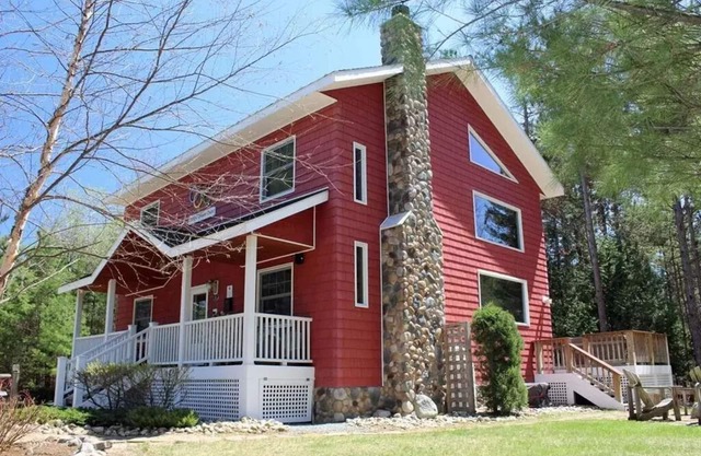 Olympic Dreams: Hot Tub, Sauna, A/C, at Whiteface!