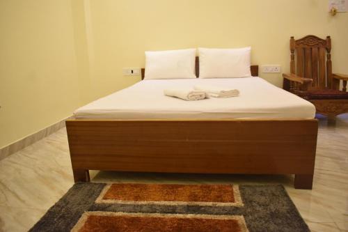 Om Guest House