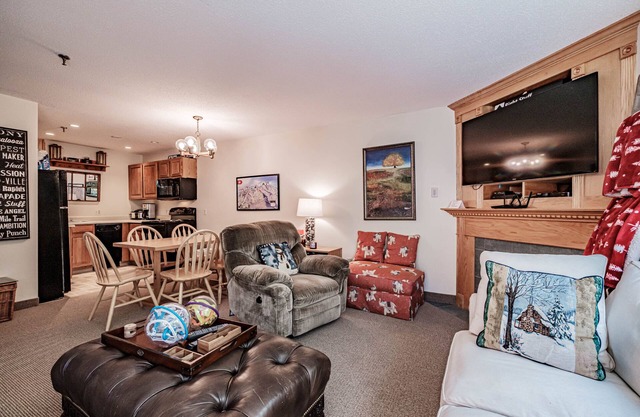 On Mountain two bedroom unit sleeping 8