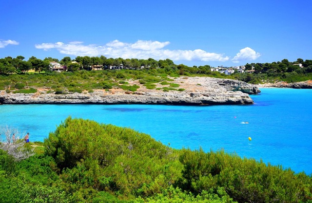 on the beach, direct beach access, sea view terrace, 3 bedrooms, 2 bathrooms, 6 + 1 Pers.