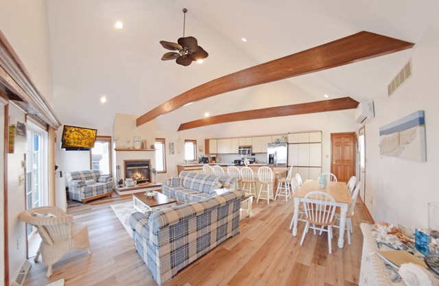 On The Beach! Your Dream Beachhouse!