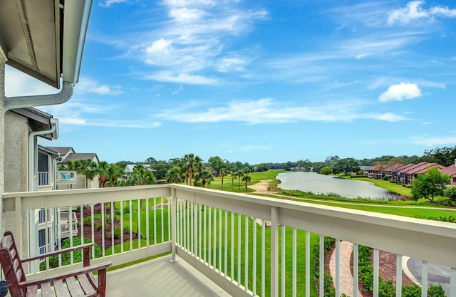 On the Sea Palms Golf Course. 18th Hole, Fairway and Lagoon frontage