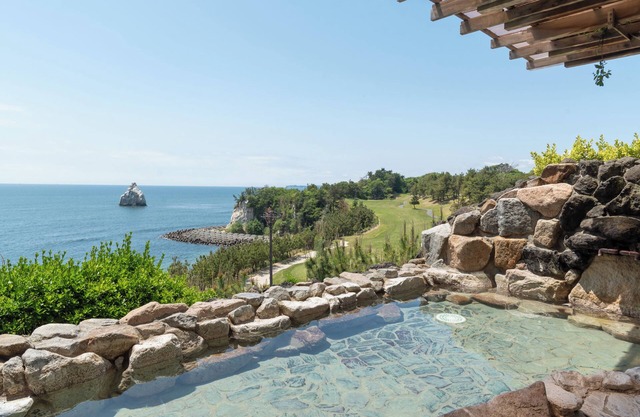 ONAHAMA OCEAN HOTEL & GOLF CLUB