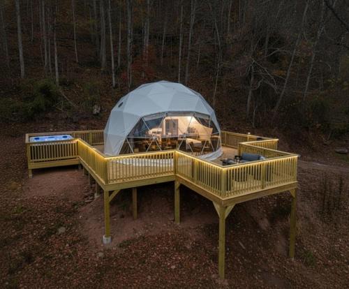 Once-in-a-Lifetime Escape Celestine Hot Tub Between Two State Parks